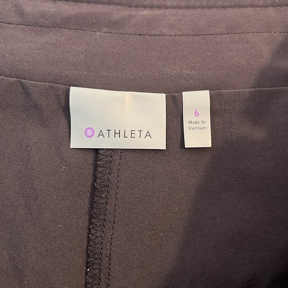 EUC Athleta Black All Day Skort Size 6  Lightweight Stretch Luxe Active Skirt - Picture 9 of 13